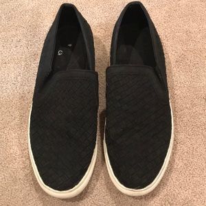 Black van-like shoes